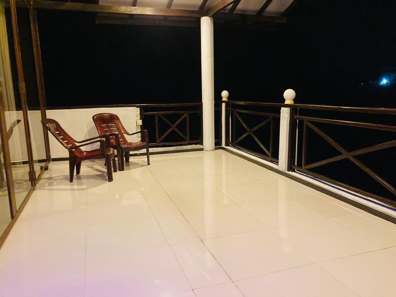 Skywalker Guest House Weligama Exterior foto